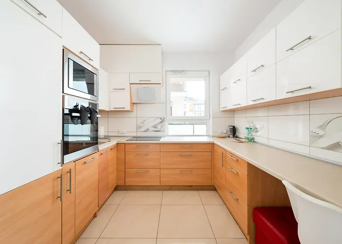 Ursynow Romera Chic By Bookinghost وارسو