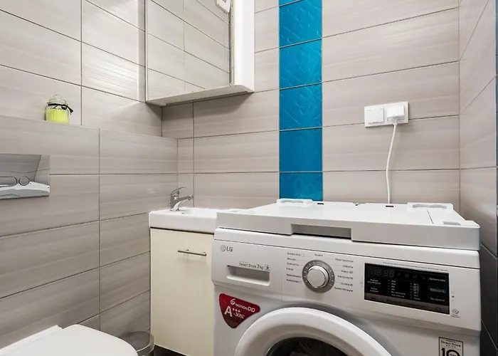 Ursynow Romera Chic By Bookinghost * وارسو