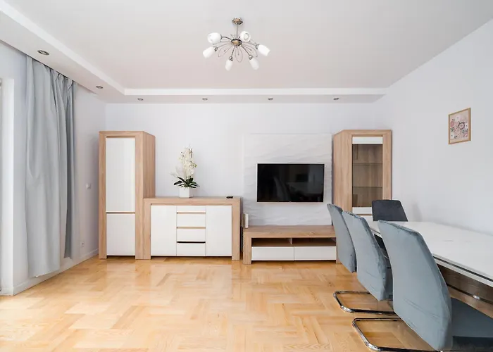 Ursynów Romera Chic Varsovia